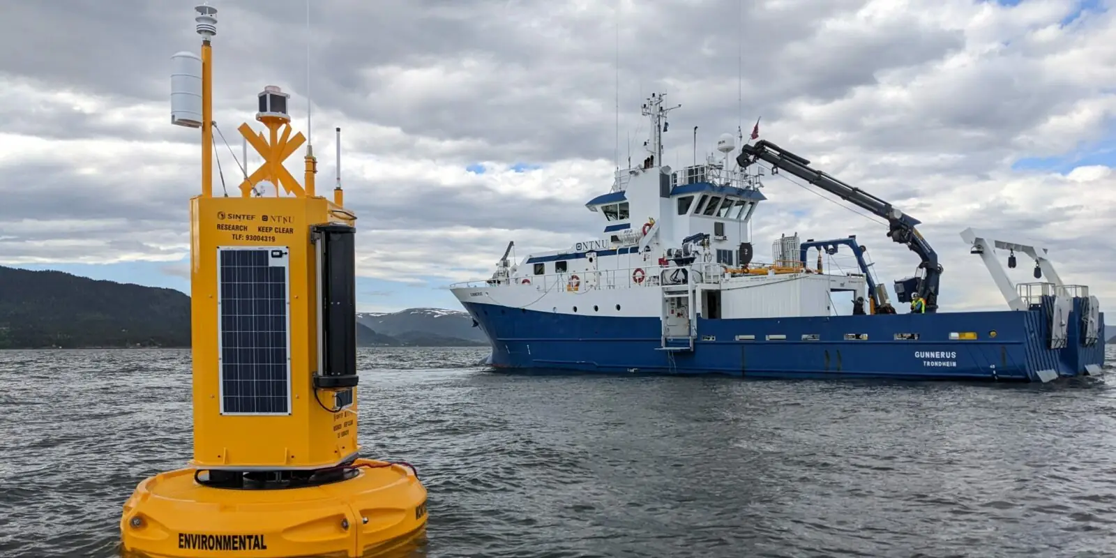 1.9m Metocean Buoy (Fulmar)